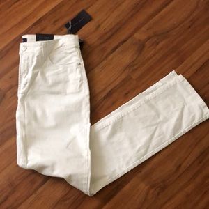NWT NYDJ White Jeans Slim Straight Leg